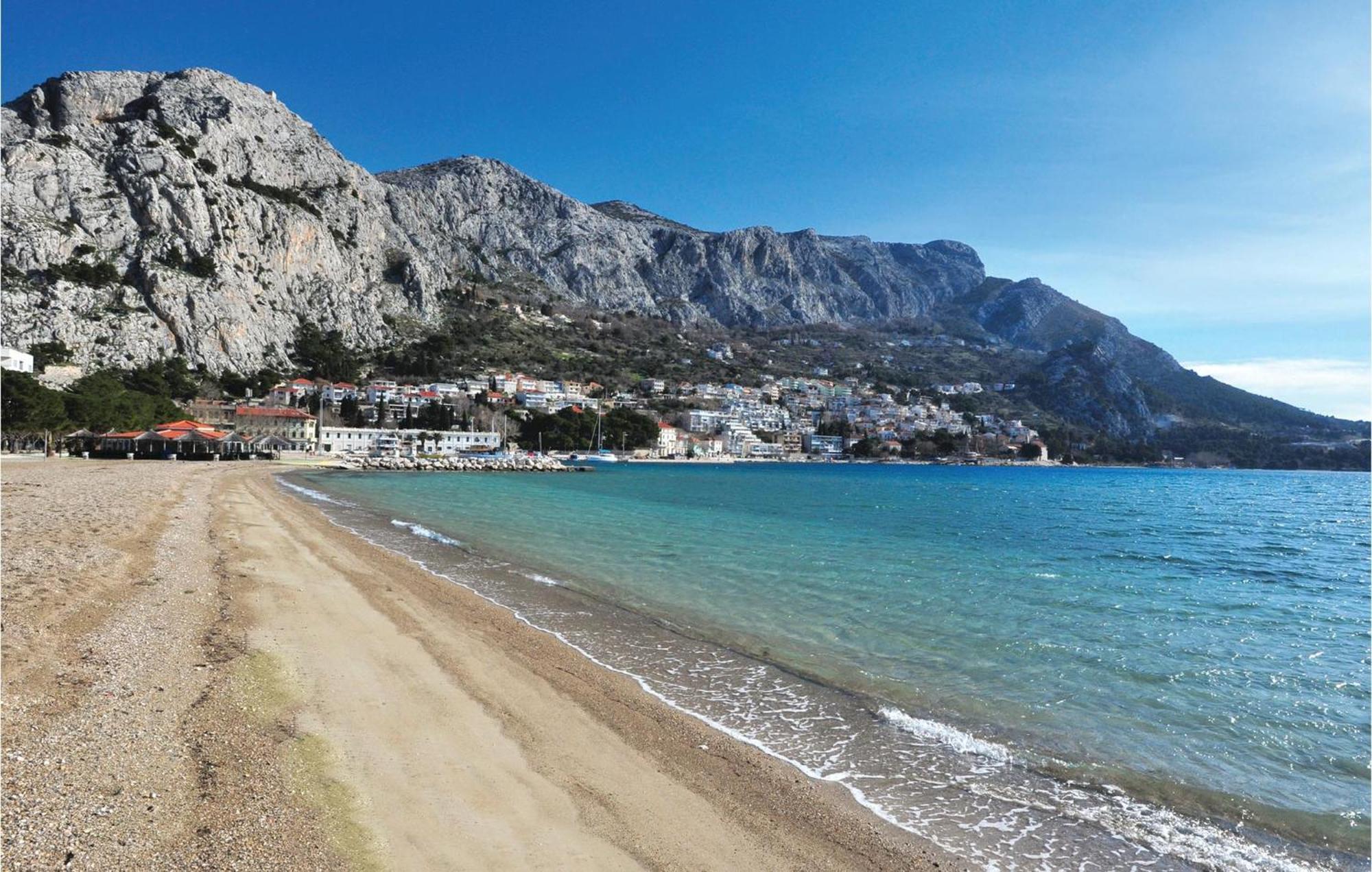 Gorgeous Apartment In Omis With House Sea View Exterior foto